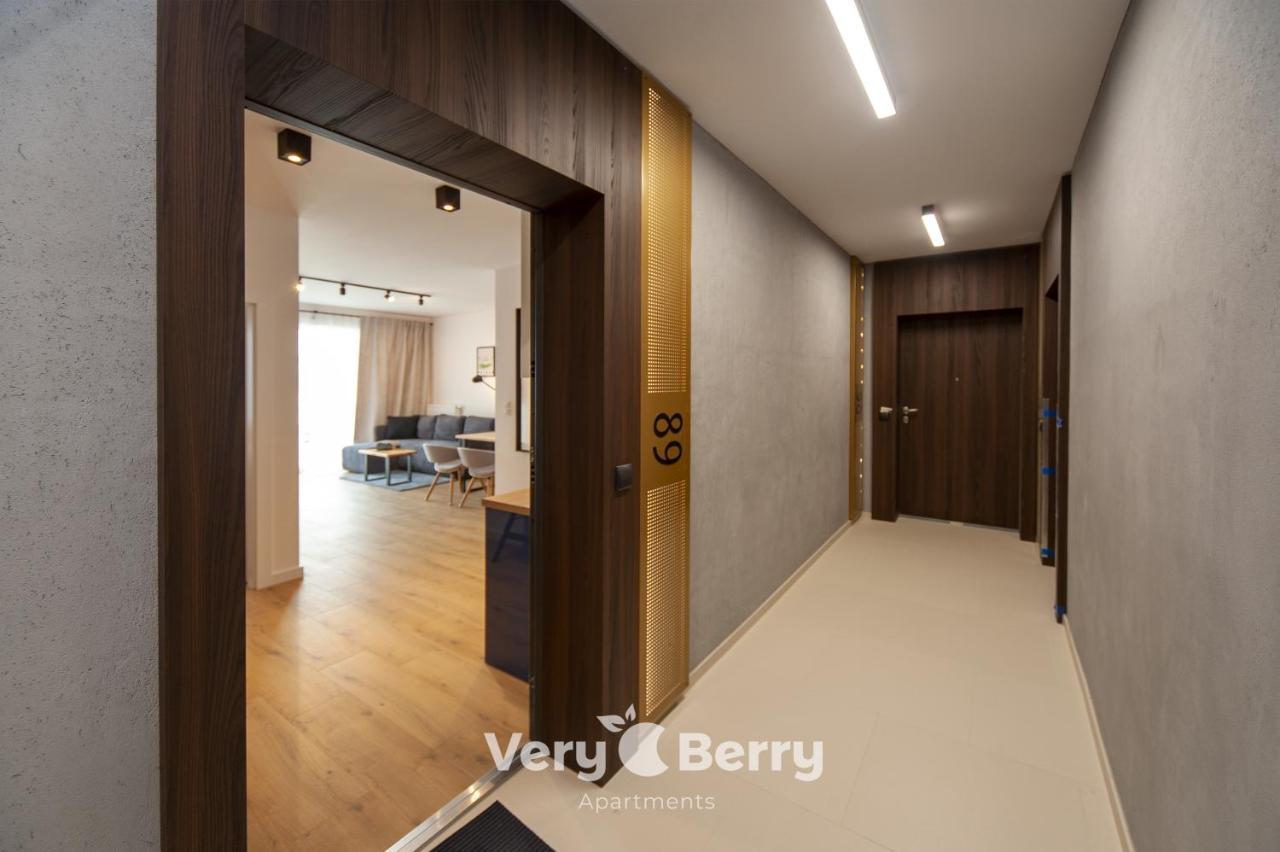 Garbary 104 - Apartament Z Balkonem - Self Check In 24H Poznań Esterno foto